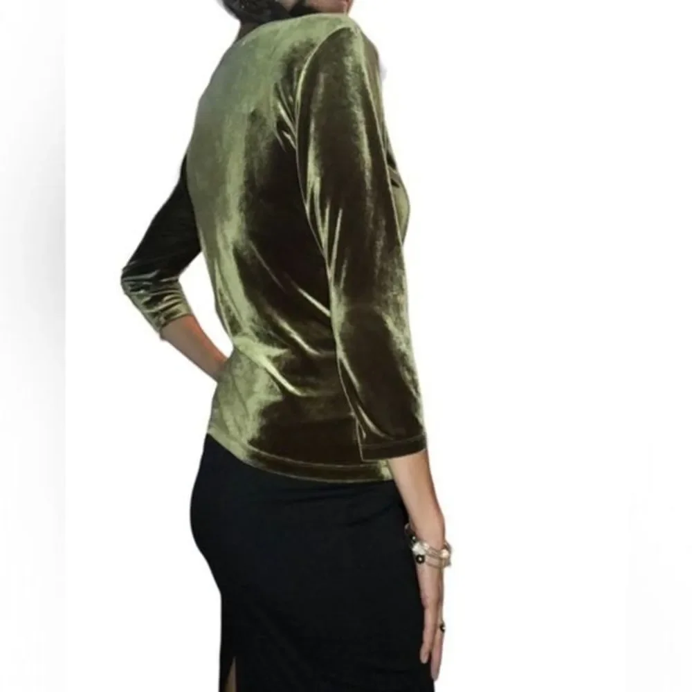 179. 5/$25 Vintage 90’s The Limited Velvet Top (M) - Picture 5 of 8